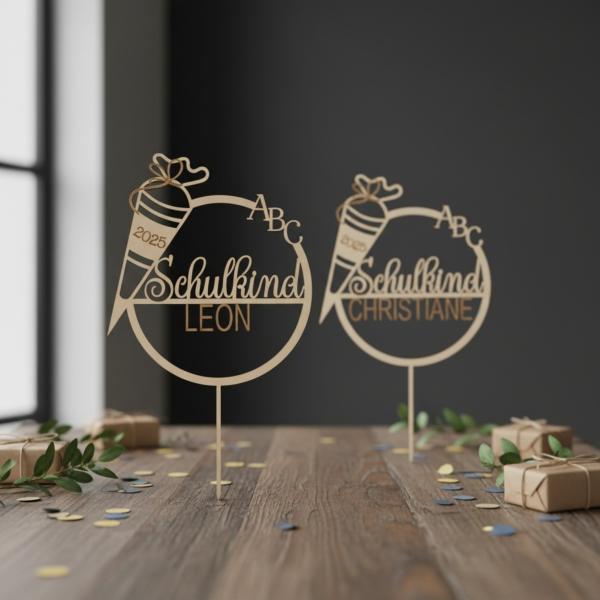 Holz‑Caketopper aus 3 mm Birkensperrholz mit Schriftzug „Endlich Schulkind“ und Schultüte